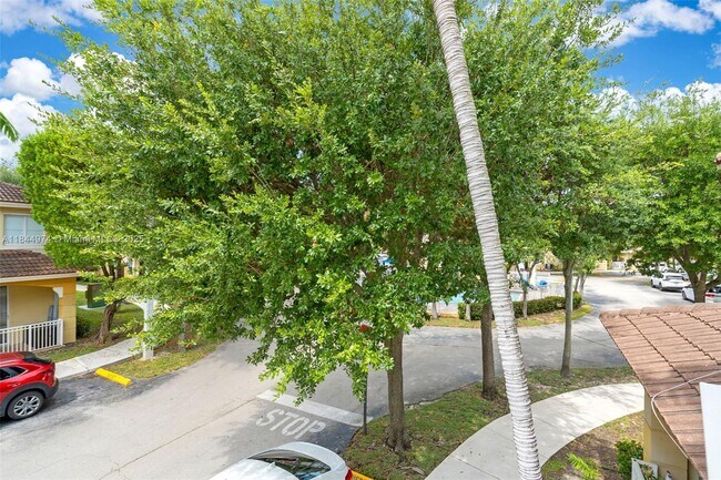 Building Photo - 8838 W Flagler St