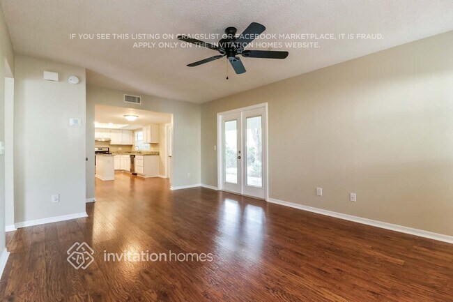 Building Photo - 9703 Pleasant Run Way