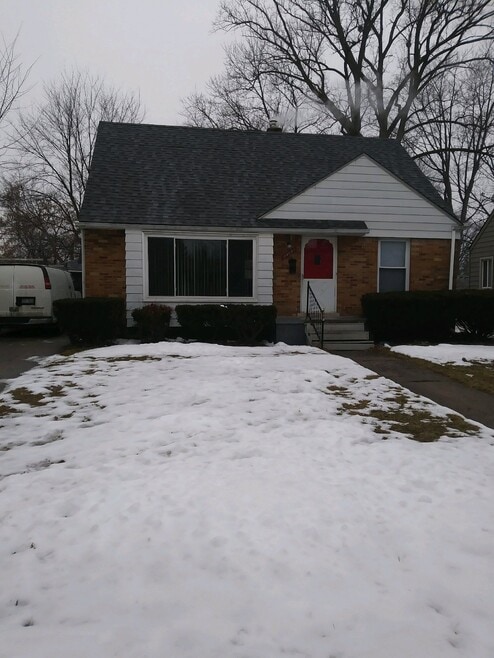 Building Photo - 24681 Kipling St