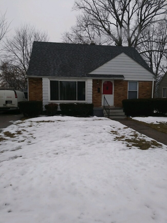 Building Photo - 24681 Kipling St