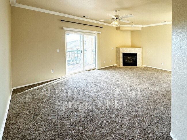 Building Photo - 3081 Mandalay Grove