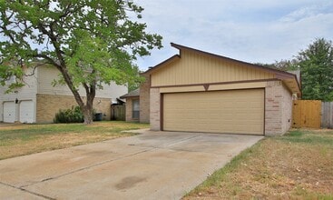 Building Photo - 18711 Andalusian Dr