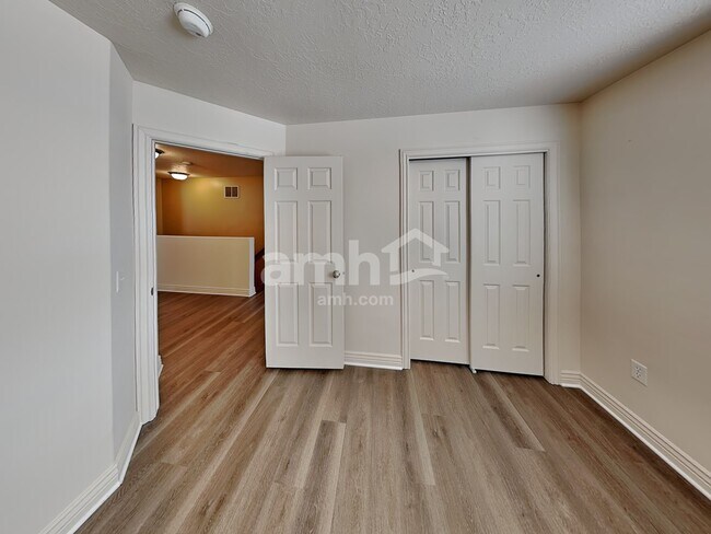 Building Photo - 247 Boston Dr