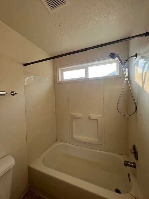 Building Photo - 3 Bed 2 Bath in Nampa!