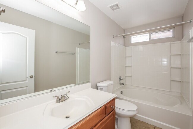 Building Photo - 9304 Freedom Heights Ave