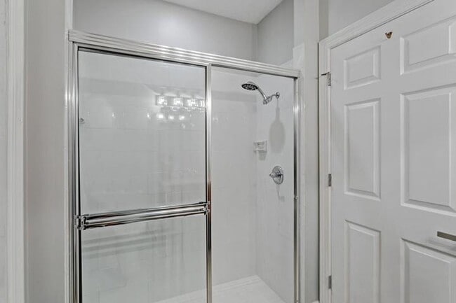 Building Photo - 139 Brookhaven Ct