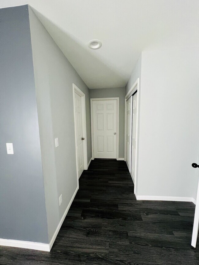 Building Photo - Newer Development Home Spacious 4-Bedroom 3 Bathroom Single Family Home with Finished Basement in...