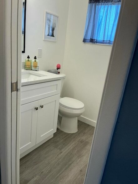 Building Photo - 2551 Emory Dr W