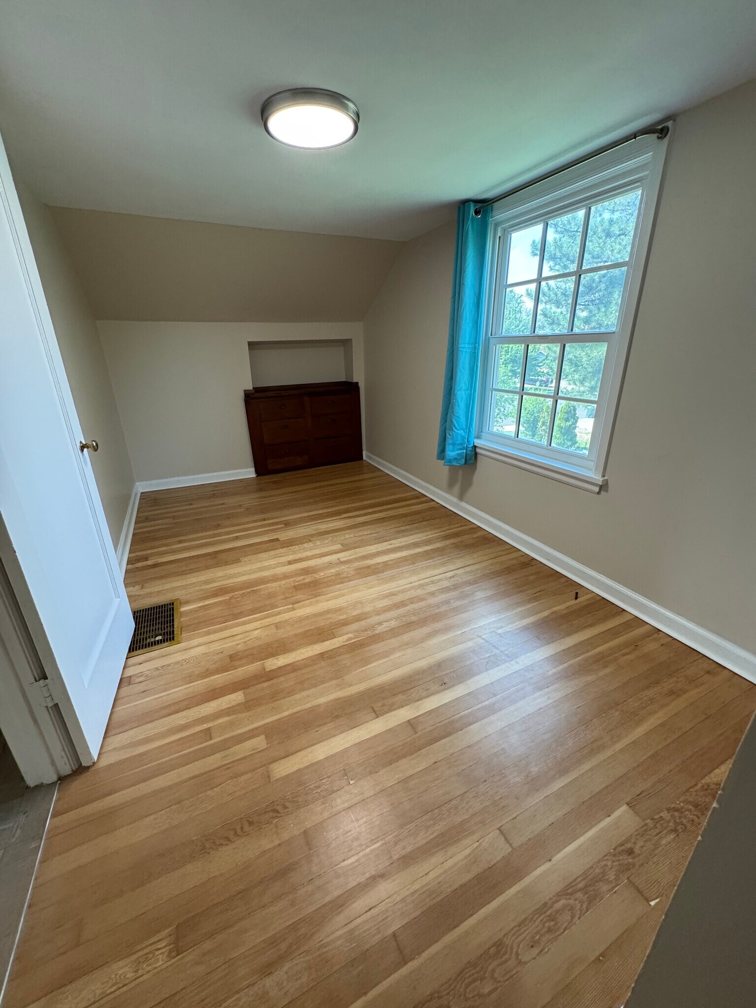 Upstairs Bedroom - 1838 S 2nd Ave