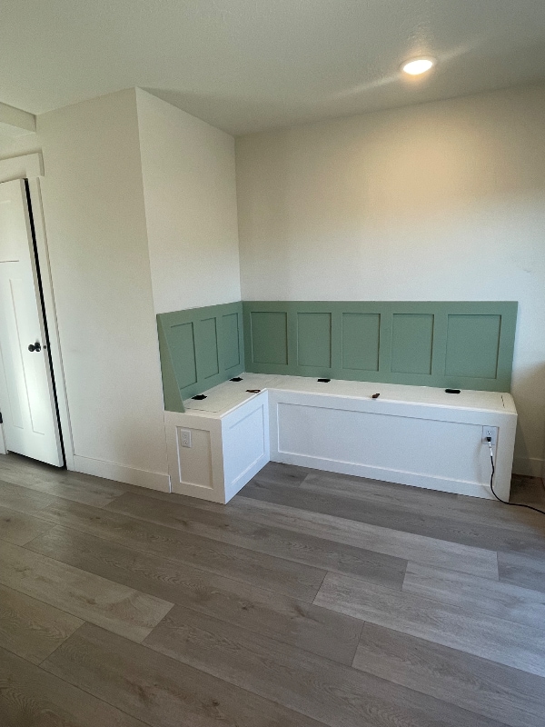 Building Photo - 920 S 25 E