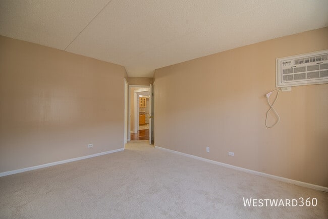 Building Photo - 6551 W School-103B