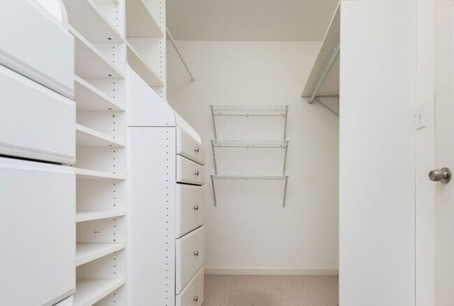 Building Photo - North Druid Hills Hidden Gem! 4Bed-4Bath, Hardwood Floors, Available NOW!