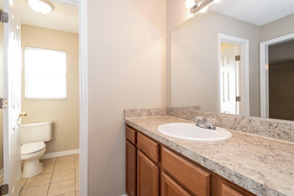 Building Photo - 2048 Pompano Pkwy