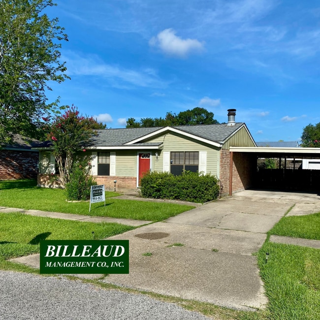 Primary Photo - 105 Calypso Ln