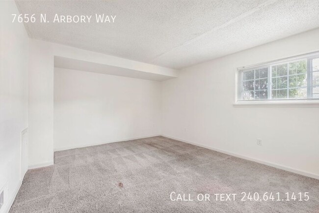 Building Photo - 7656 N Arbory Way