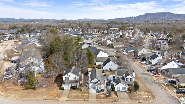 Building Photo - 4 Maravista Ave