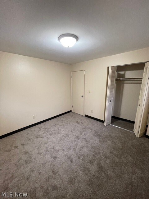 Building Photo - 170 Kendall Ave