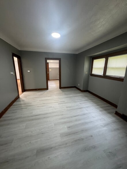 Building Photo - 3542 Homewood Ave