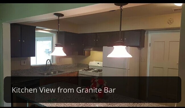 Building Photo - Welcome to this beautiful 5 bedroom home l...