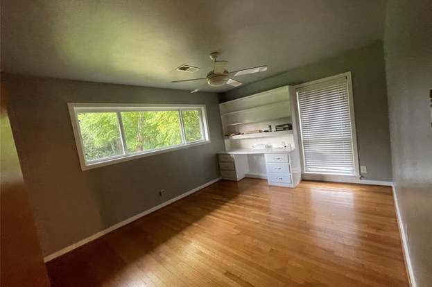 Building Photo - 5238 Beechnut St