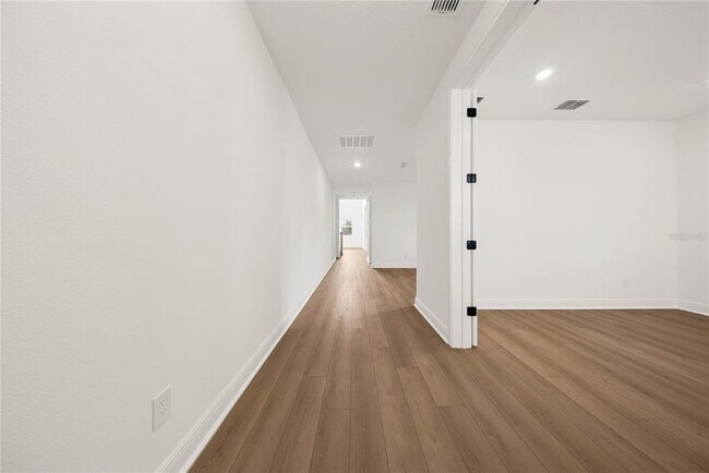 Building Photo - 12890 Eureka Lemon Dr