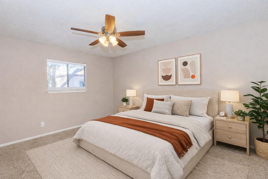 Building Photo - The Retreat @ College Hills