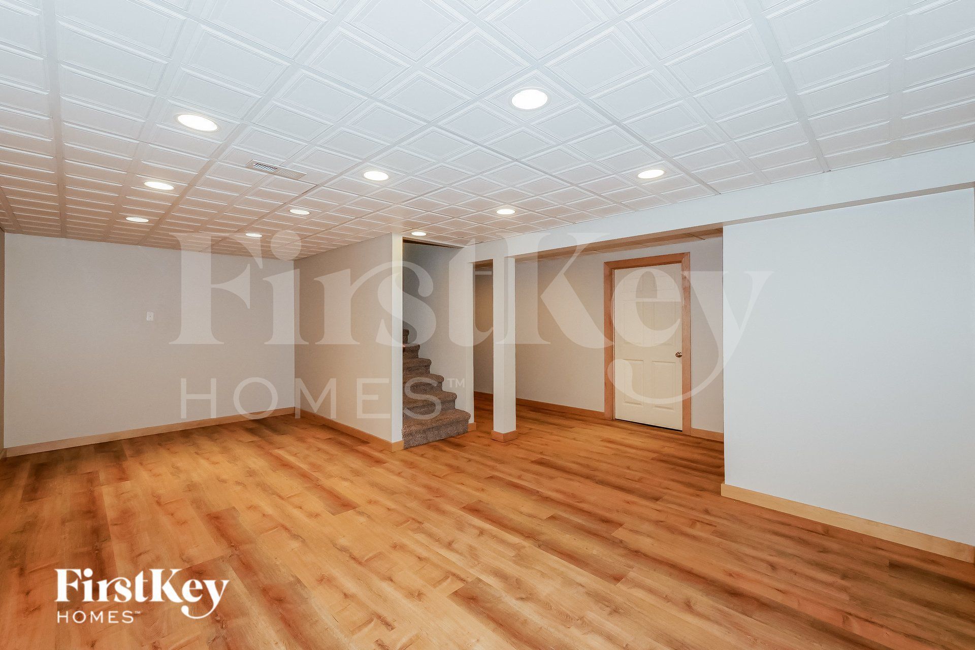 Building Photo - 10387 Courageous Dr