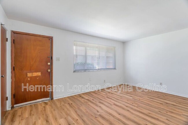 Building Photo - 11276 Liana Ln
