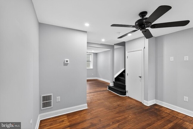 Building Photo - 4670 Umbria St