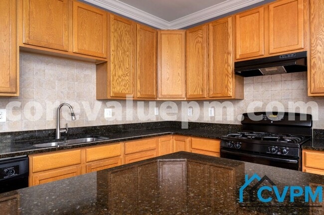 Building Photo - 8756 Blazing Brook Way