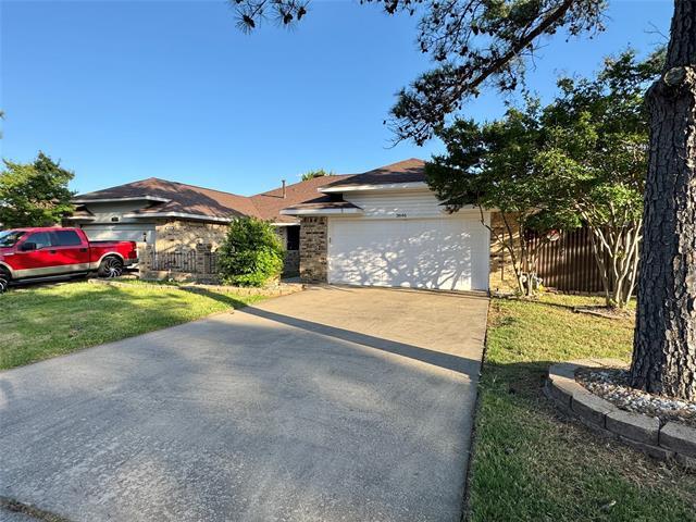 Building Photo - 3646 Country Club Dr W