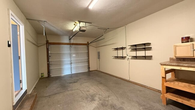 Building Photo - 266 Bradford Square