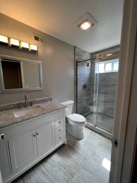 Building Photo - 4486 Barberry Ct