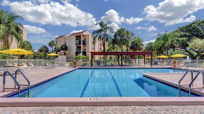 Building Photo - 2105 Lavers Cir