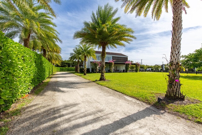 Building Photo - 14432 Rolling Rock Pl