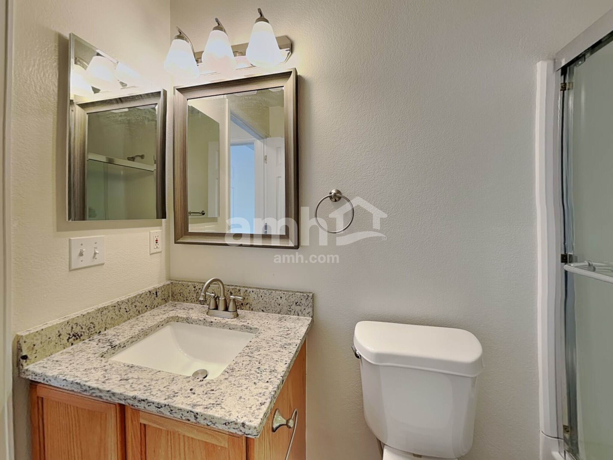 Building Photo - 6627 Sonny Blue Dr