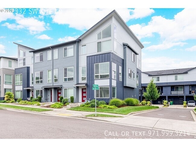 Building Photo - 17332 SW Kite Ln