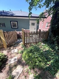 Building Photo - 681 Angier Ave NE