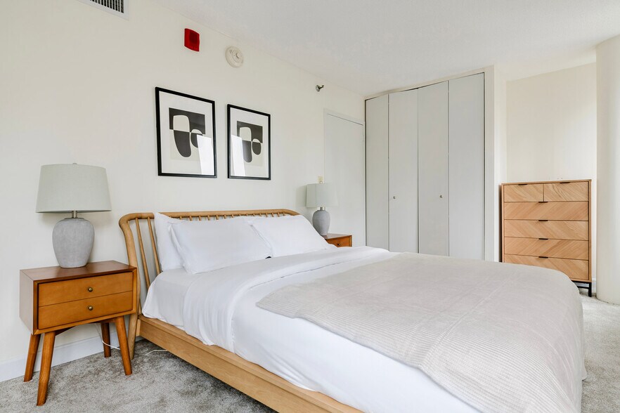 Building Photo - 150 Huntington Ave