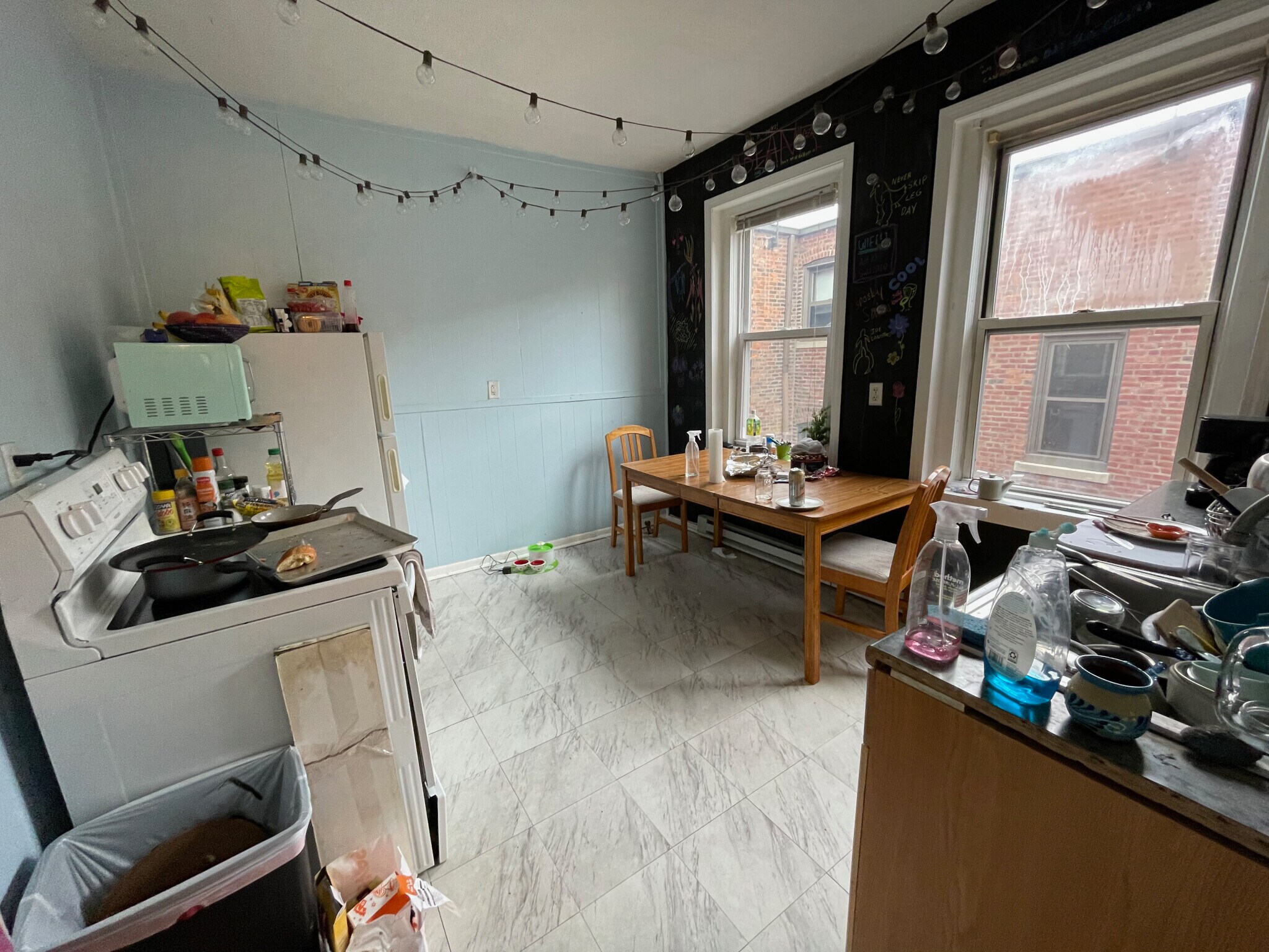 Building Photo - 882 Huntington Ave