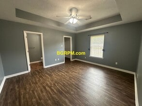 Building Photo - 3 BD, 2 BA, home in Ward.