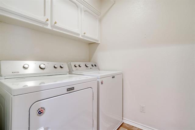 Building Photo - 4422 Westdale Ct