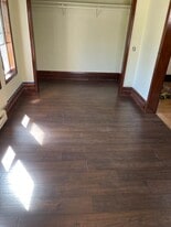 Building Photo - 714 McKinley St