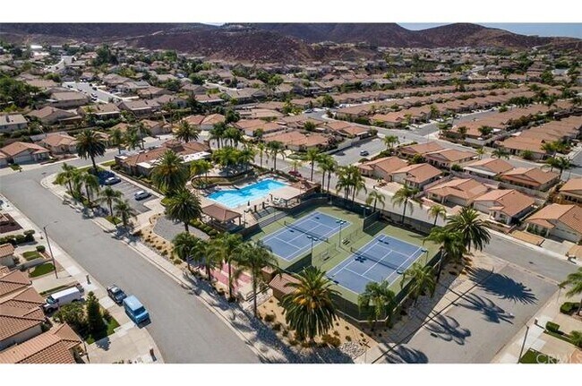 Building Photo - 28138 Bavaria Dr