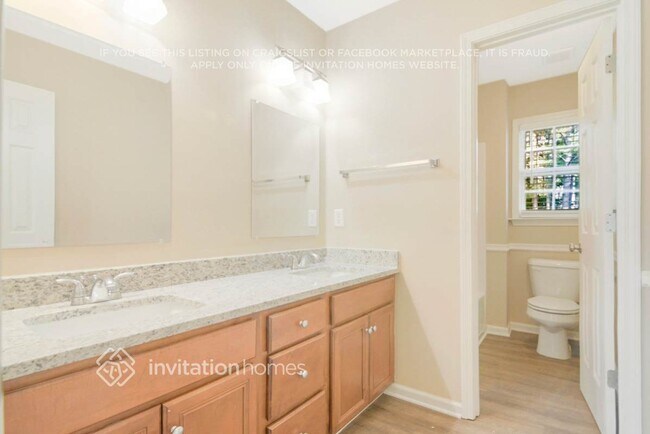 Building Photo - 235 Keller Dr