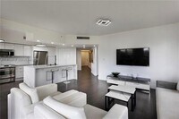 Building Photo - 19900 E Country Club Dr