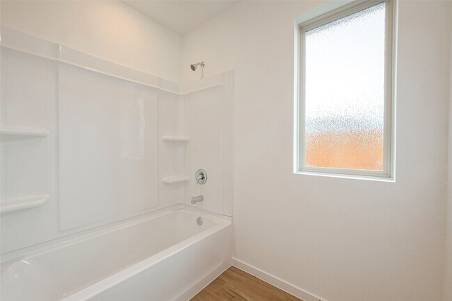 Building Photo - 3106 Elm Br Dr