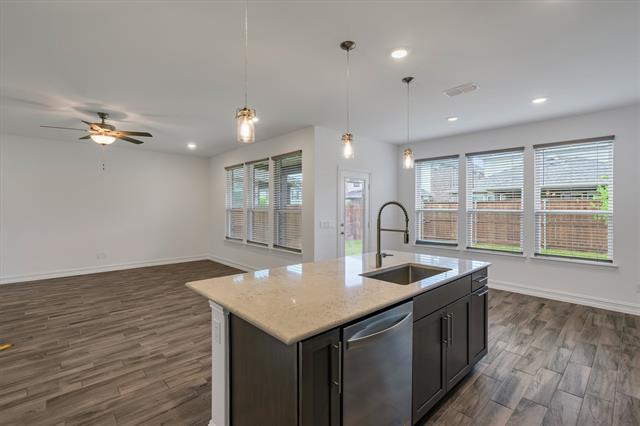 Building Photo - 4809 Pendrell Ave