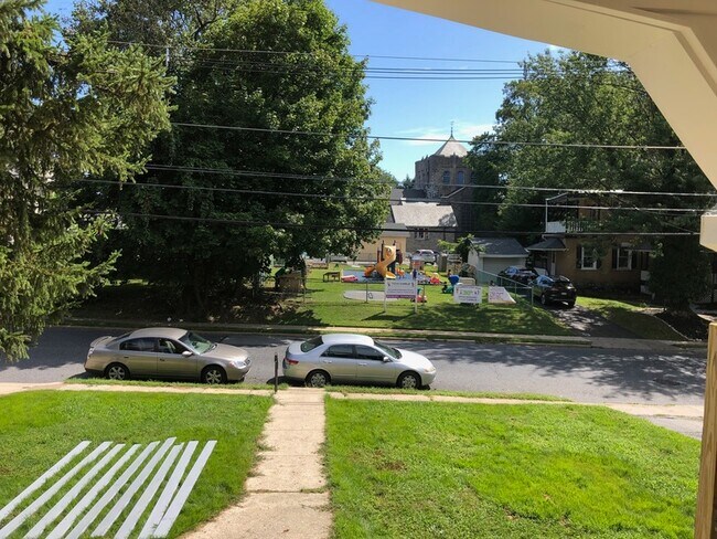 Building Photo - 20 Owen Ave