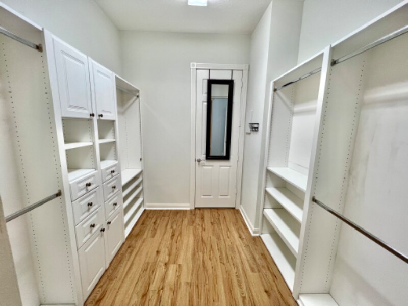 Building Photo - 148 Newcastle Dr